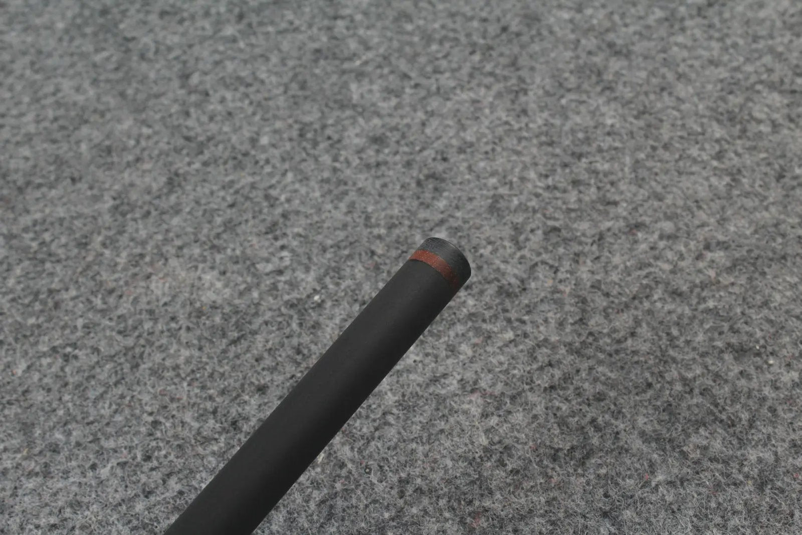 3 Piece Carbon Fiber Shaft  Billiards Cue Punch&Jump  Cue Stick 56" little monster