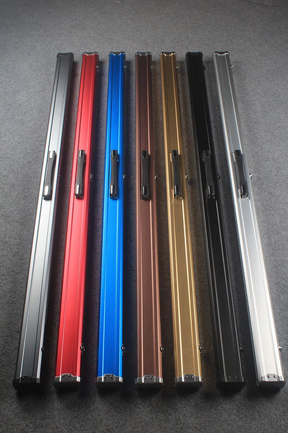 one piece professional aluminium cue case WOODS CUES