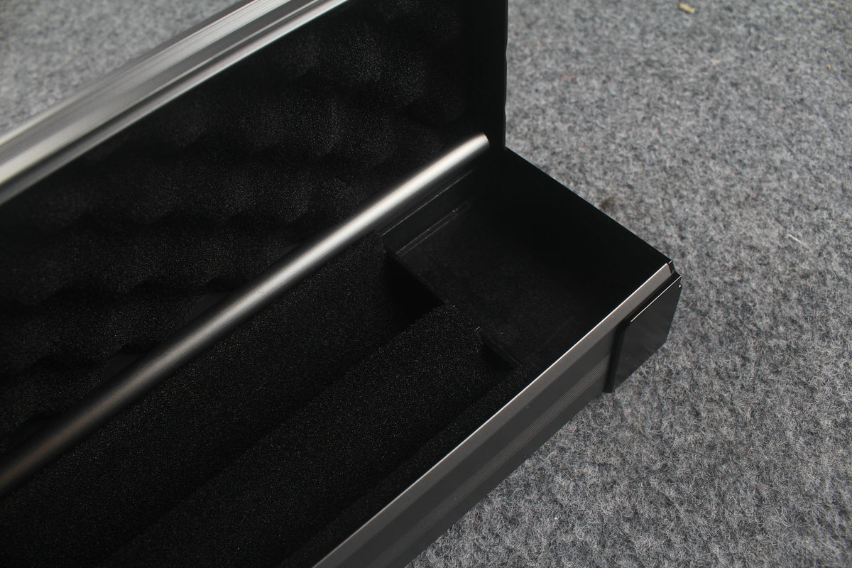 3/4 Premium Aluminium Snooker Cue Case – 2 Slots, Adjustable 120.5/124.8cm Interior
