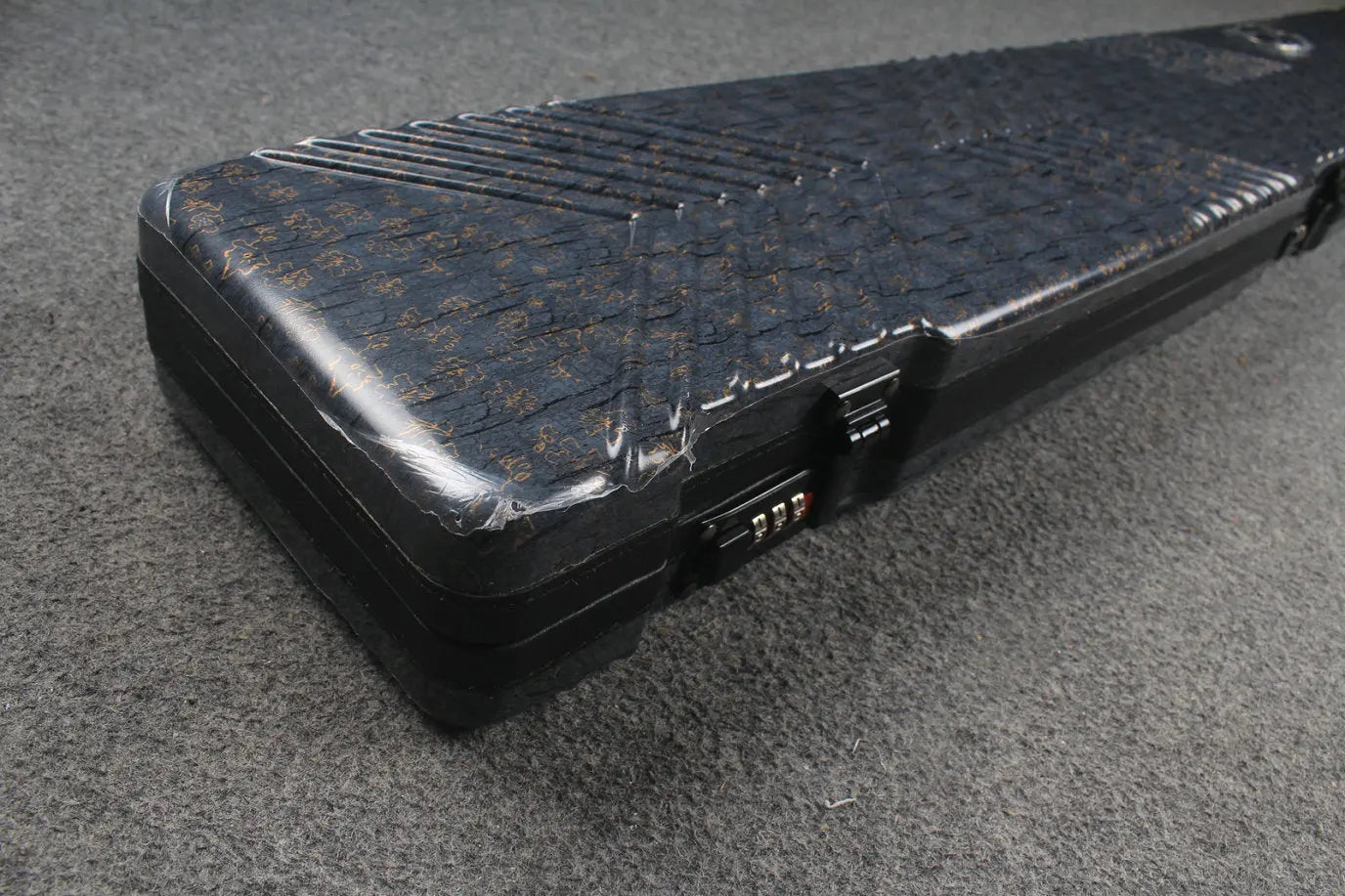 Woods one piece snooker / pool code cue case