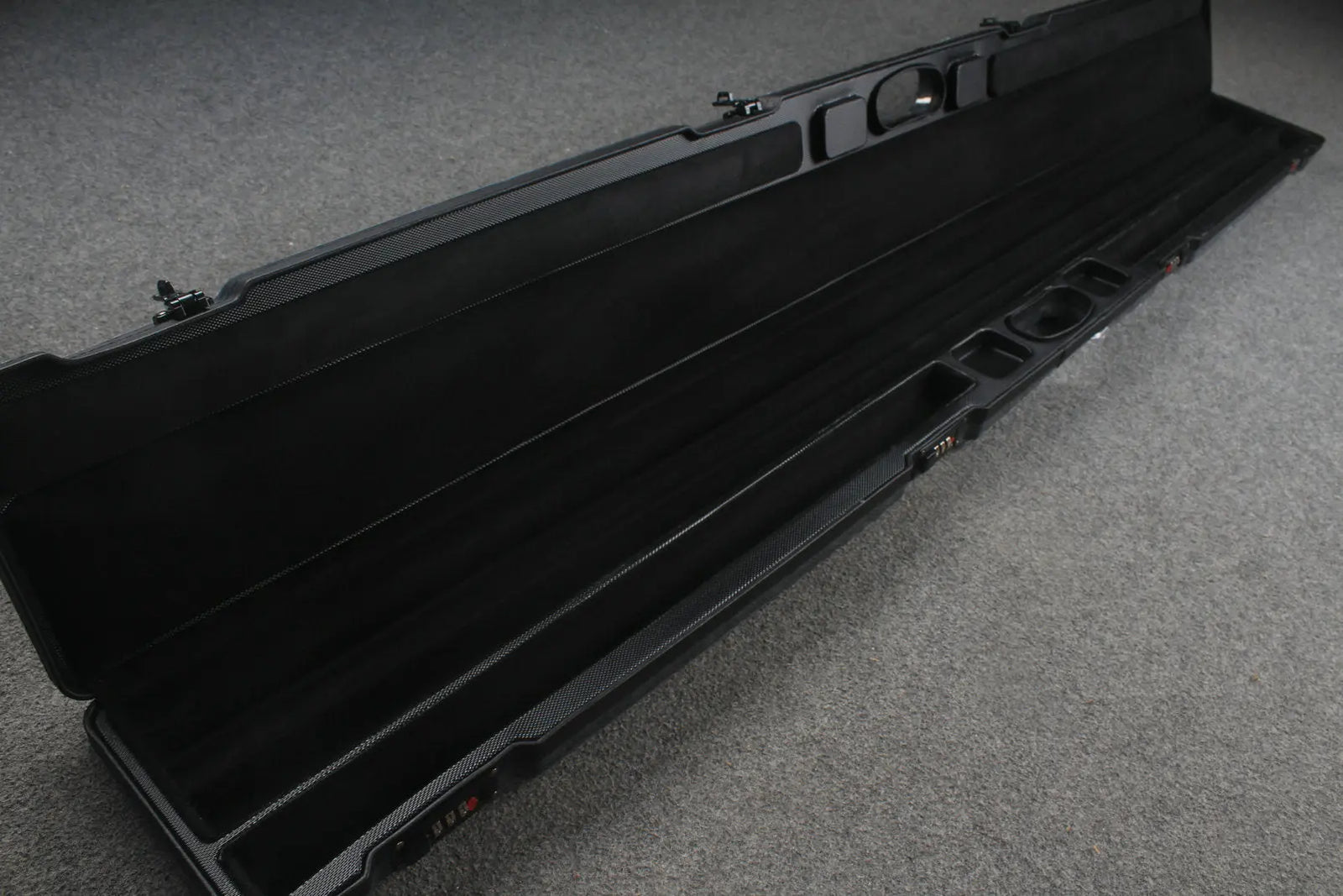 Woods one piece snooker / pool code cue case