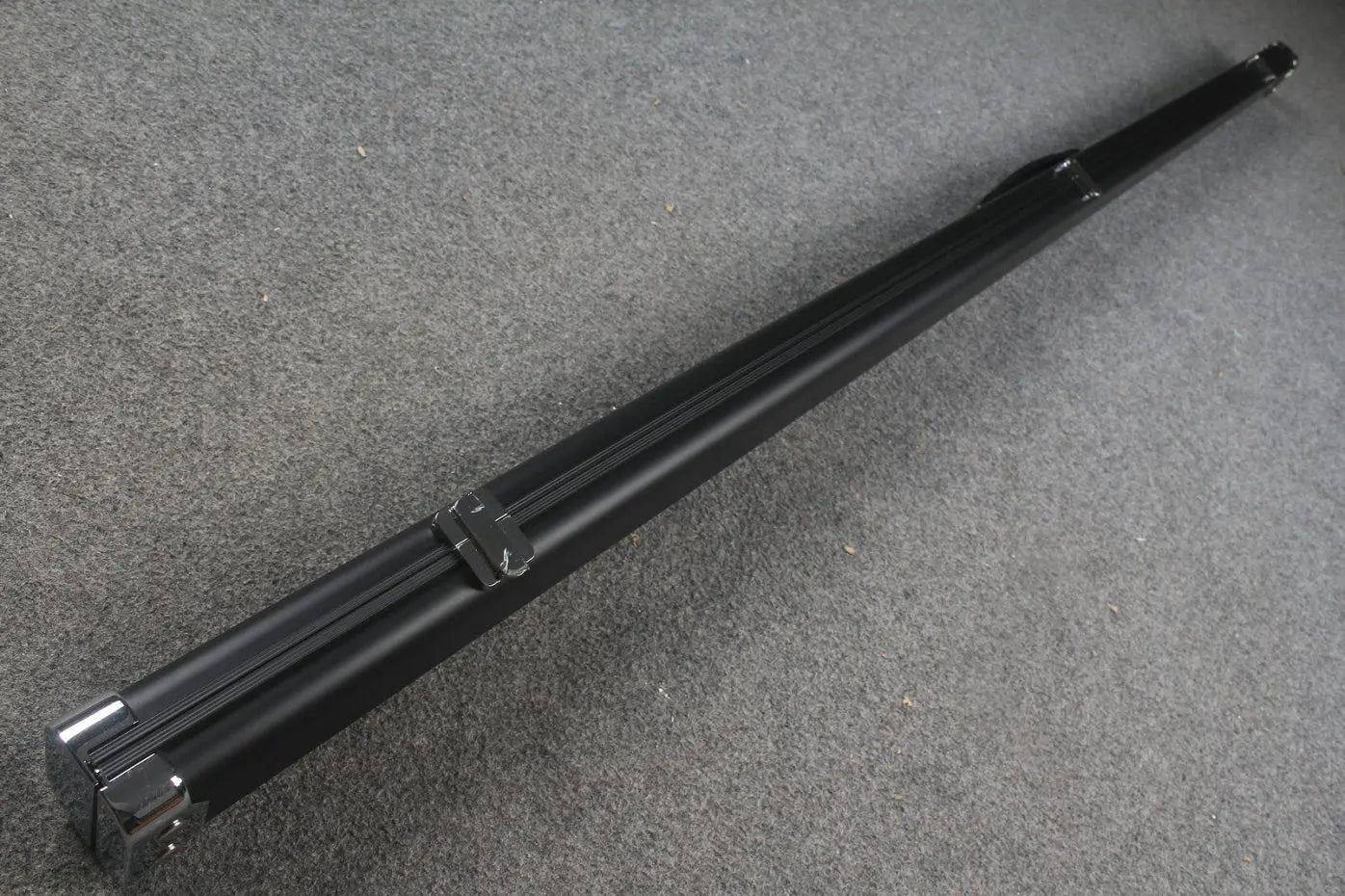 1 piece deluex slimline aluminium case with 2 slots WOODS CUES