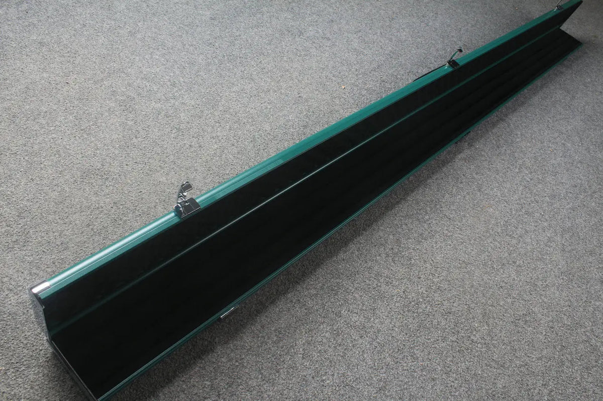 deluxe one piece aluminium cue case with 3 slots -153cm WOODS CUES