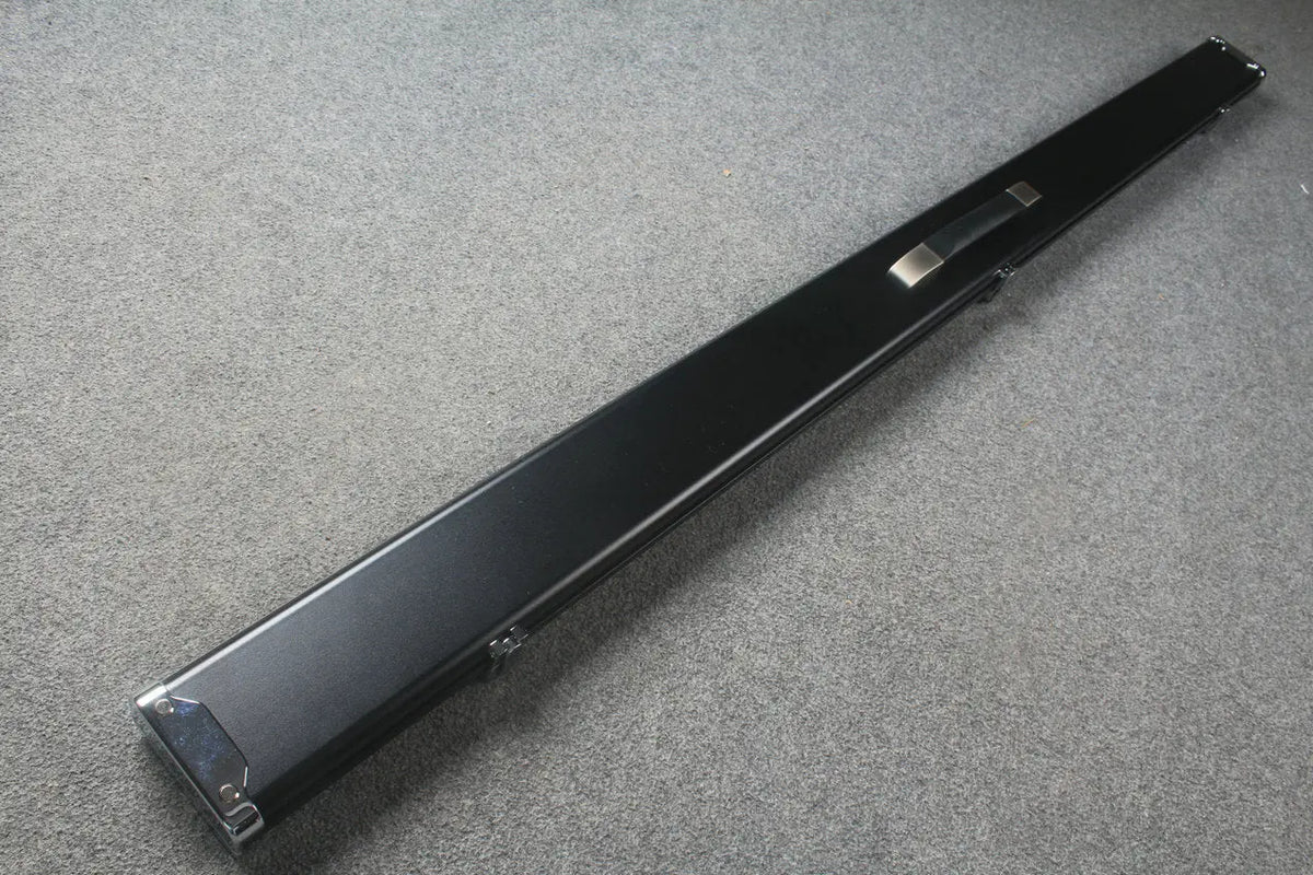 deluxe one piece aluminium cue case with 3 slots -153cm WOODS CUES
