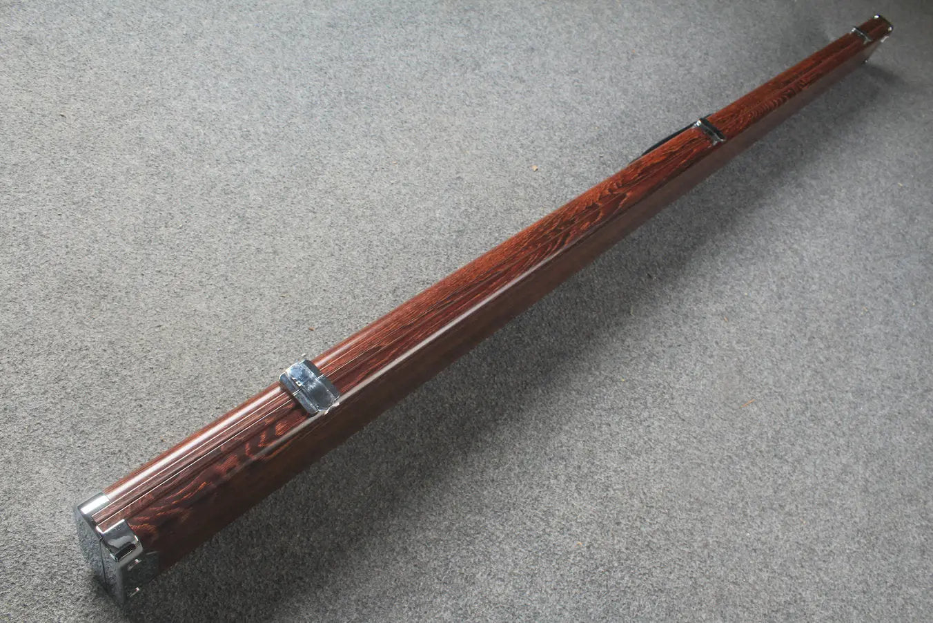 deluxe one piece aluminium cue case with 3 slots -153cm WOODS CUES