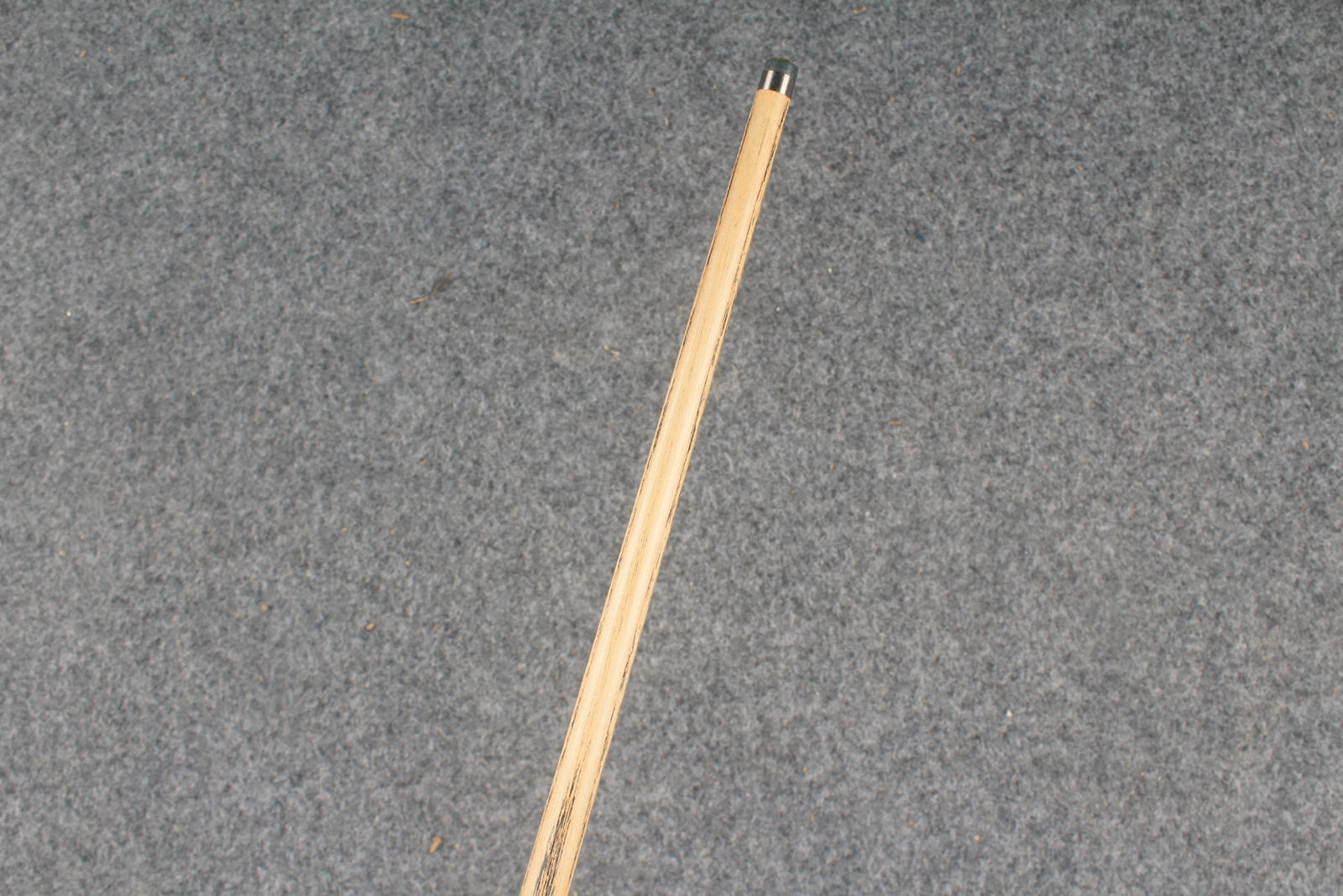1 piece ash english pool cue # 153
