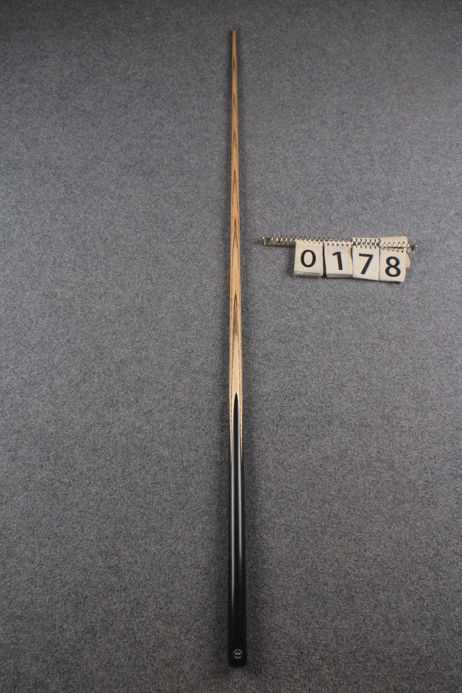 1 piece ash english pool cue # 178