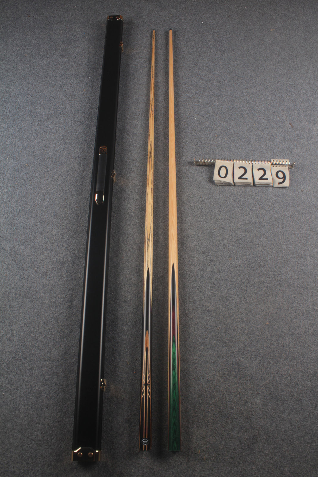 1 piece ASH english pool cue + break cue + case # 229