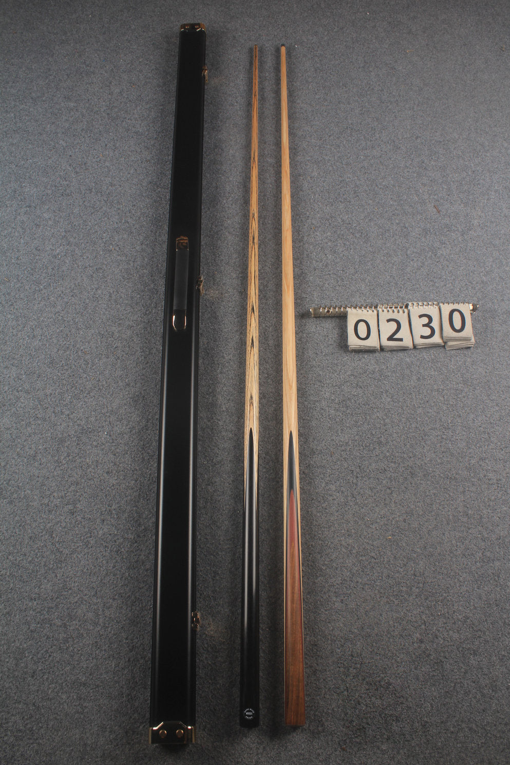 1 piece ASH english pool cue + break cue + case # 230