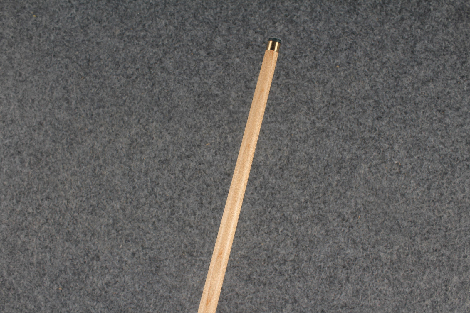 3/4 maple english pool cue #351