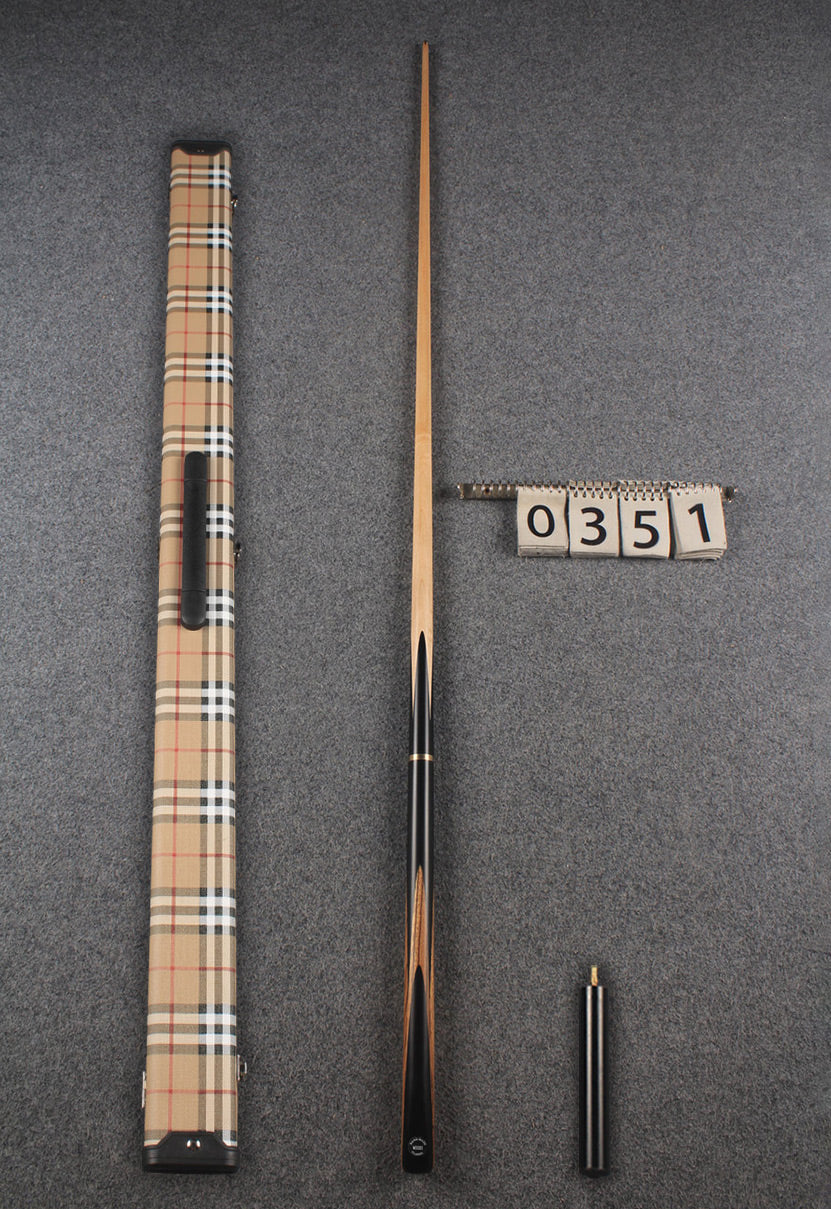 3/4 maple english pool cue #351