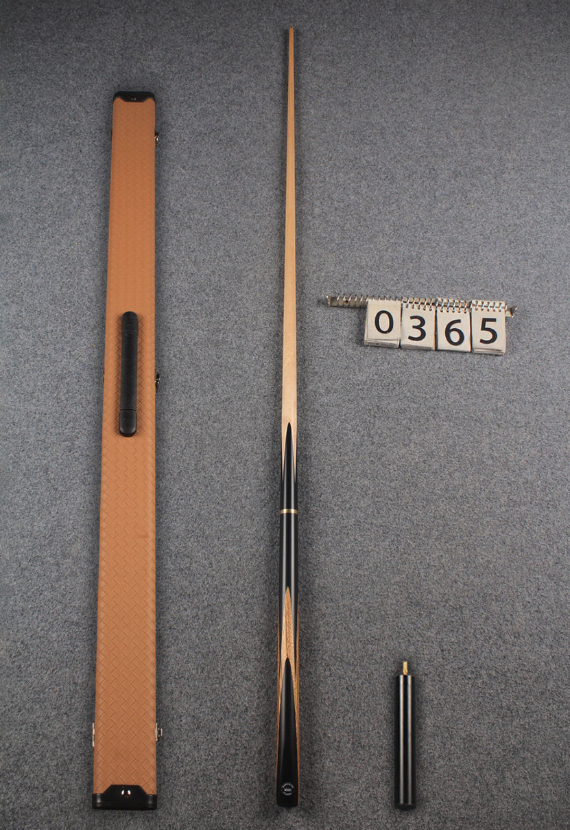 3/4 maple english pool cue #365