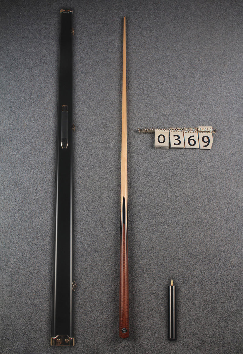 1 piece maple english pool cue # 369
