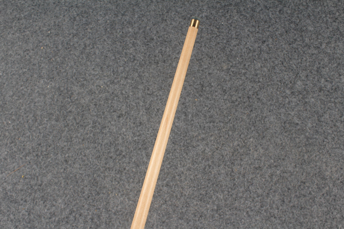 1 piece maple snooker cue # 372