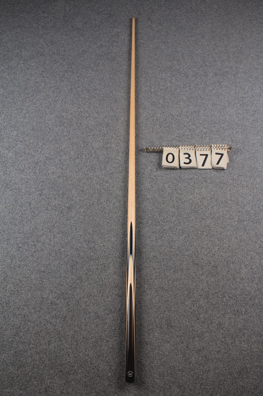 1 piece maple snooker cue # 377