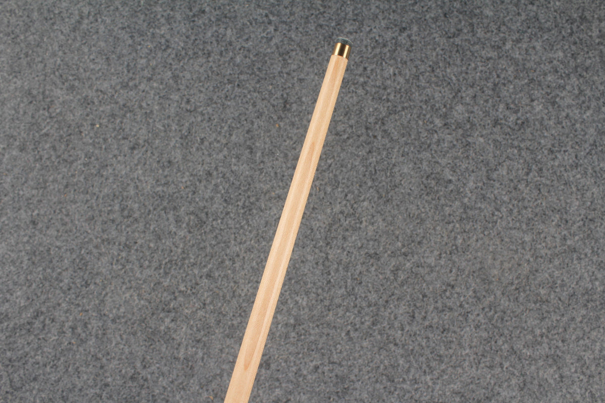 1 piece maple english pool cue # 386