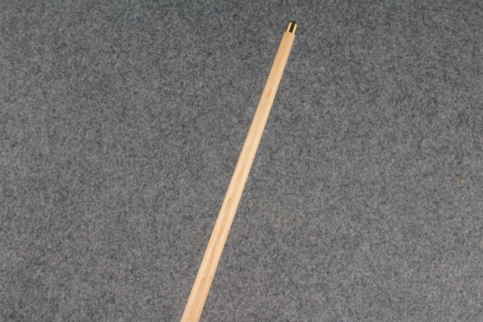 1 piece maple snooker cue # 390