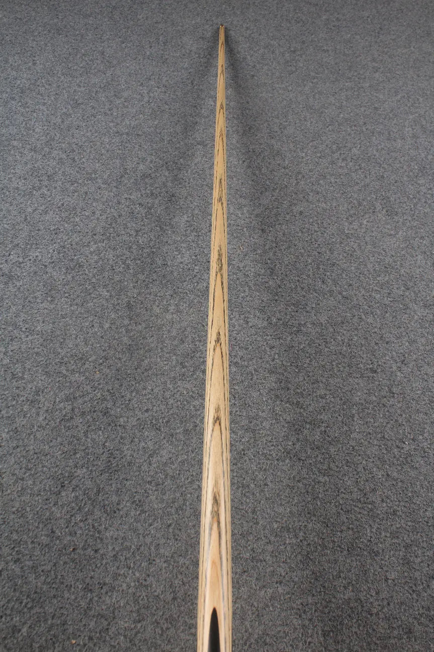 1 piece ash english pool cue # 4526 WOODS CUES