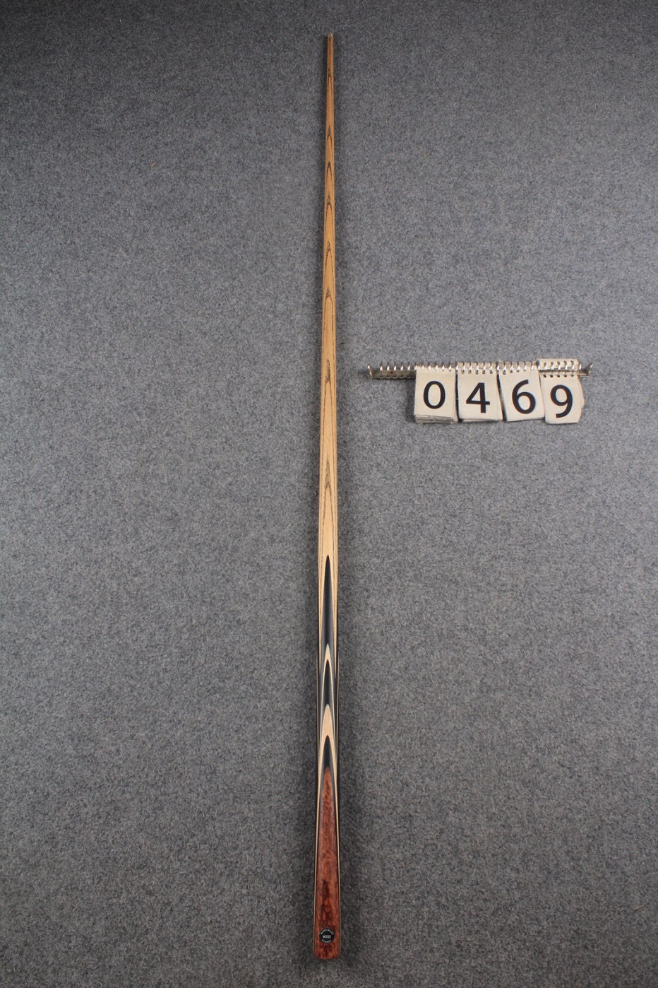 1 piece ash snooker cue # 469