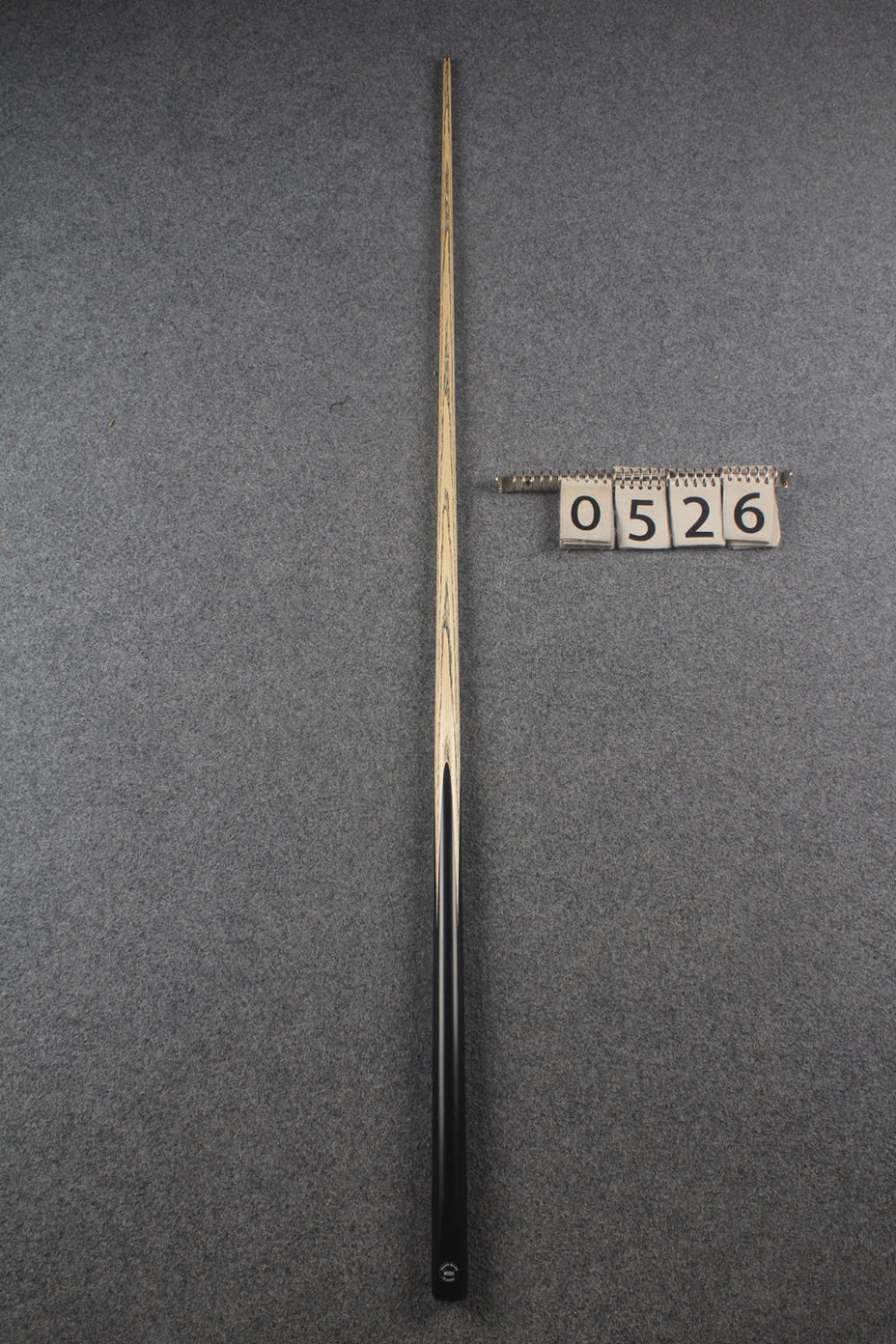 1 piece ash snooker cue # 526