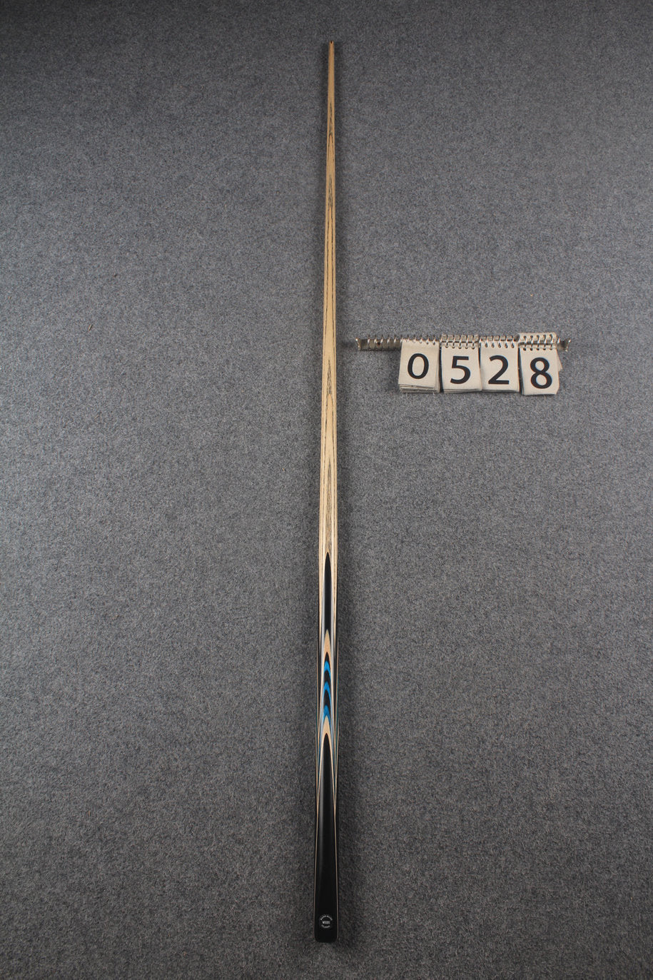 1 piece ash snooker cue # 528