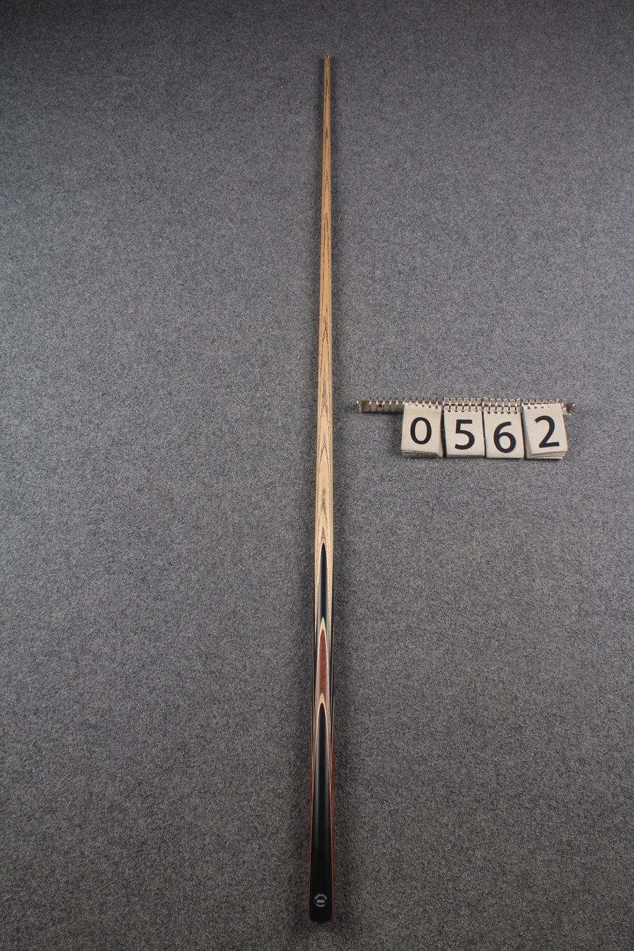 1 piece ash snooker cue # 562