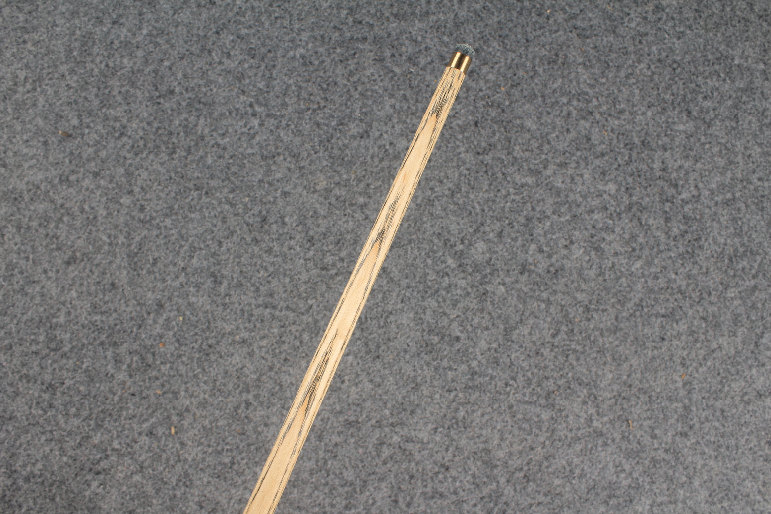 1 piece ash snooker cue # 575