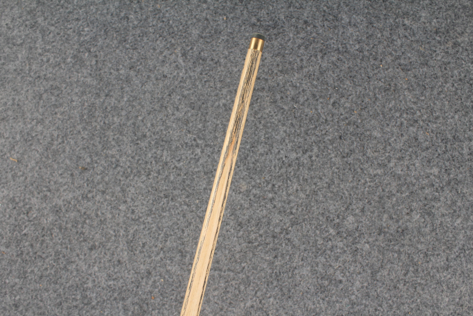 1 piece ash snooker cue # 582