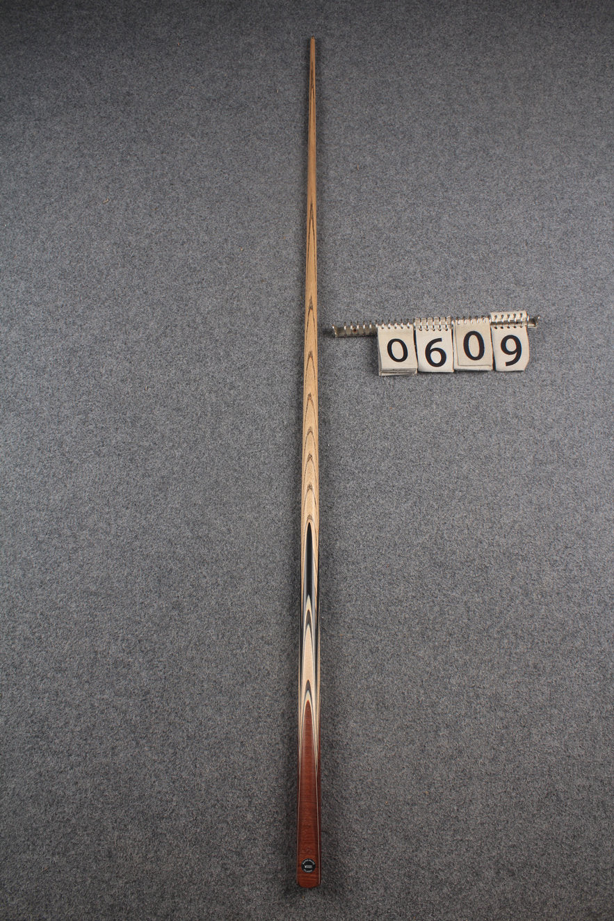 1 piece ash english pool cue # 609