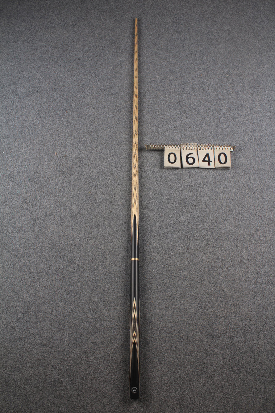 3/4 ash snooker cue #640