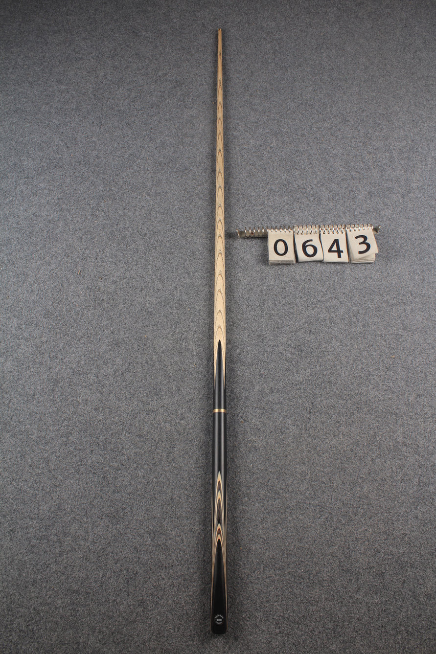 3/4 ash snooker cue #643