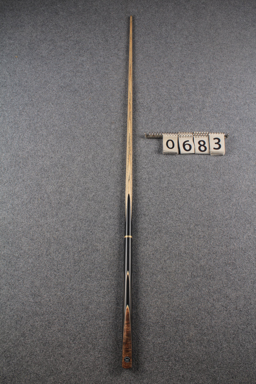 3/4 ash snooker cue #683