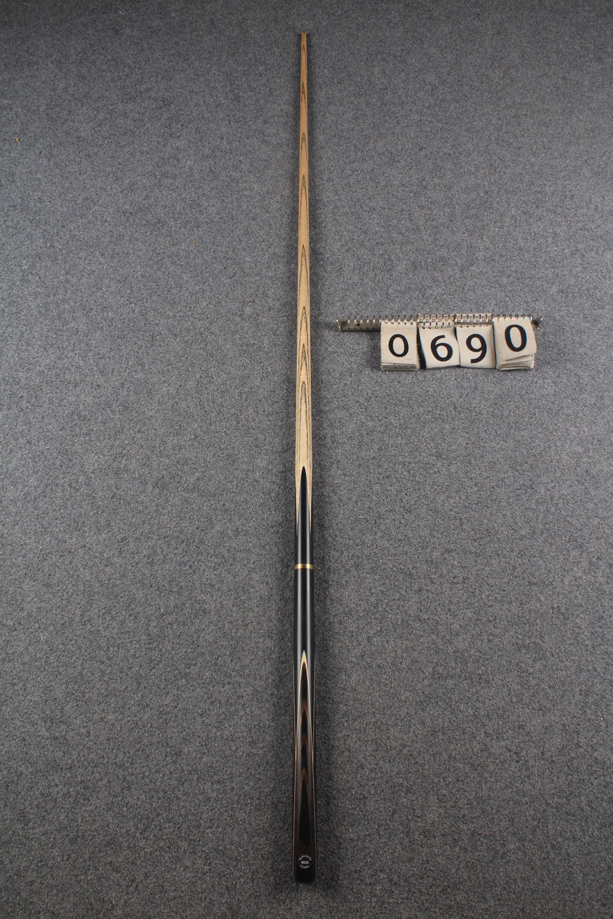 3/4 ash snooker cue #690