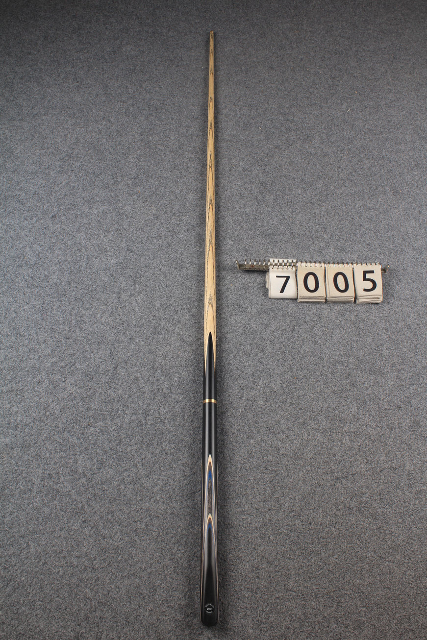 3/4 ash snooker cue  #7005 WOODS CUES