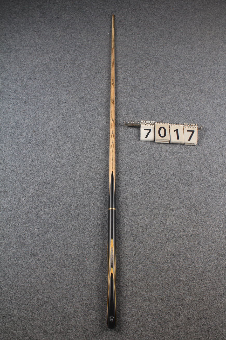 3/4 ash snooker cue  #7017
