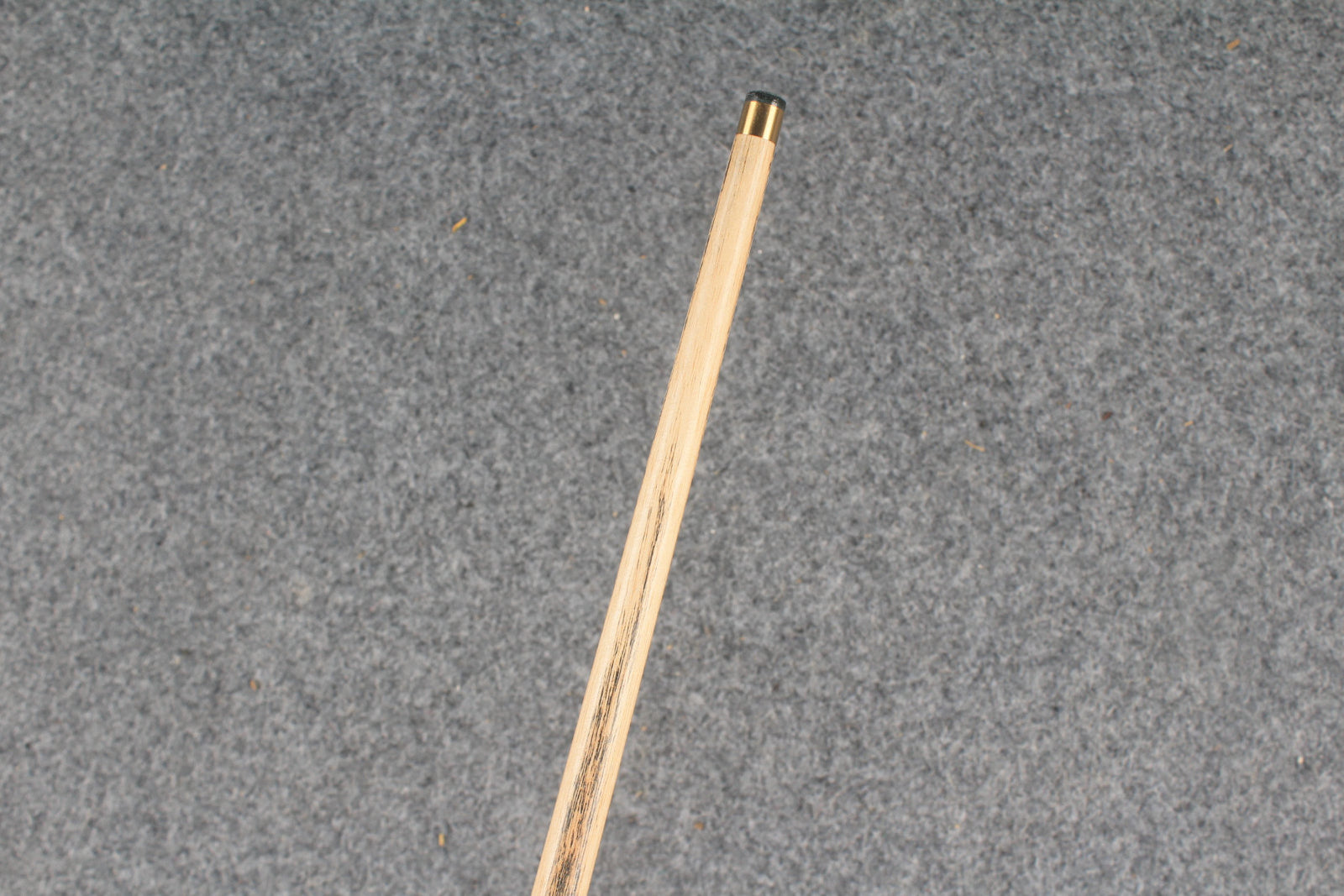 3/4 ash snooker cue #702