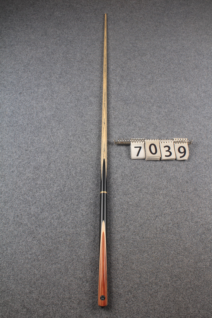 Exclusive 3/4 ash english pool cue  # 7039 WOODS CUES
