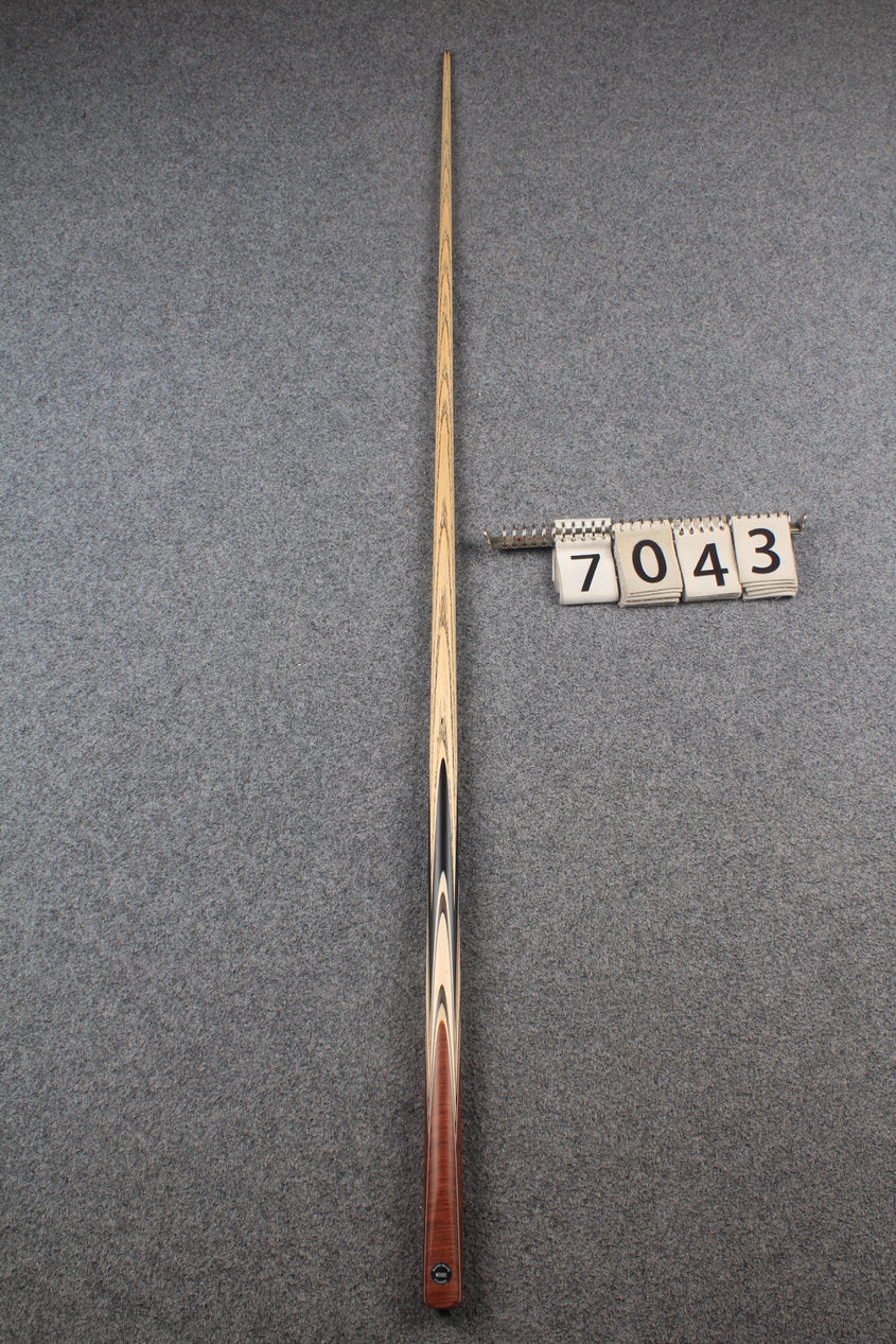 1 piece ash english pool cue # 7043 WOODS CUES