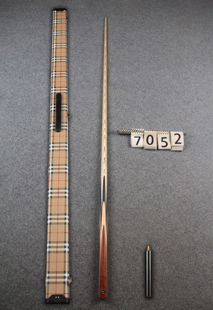 1 piece ash english pool cue # 7052