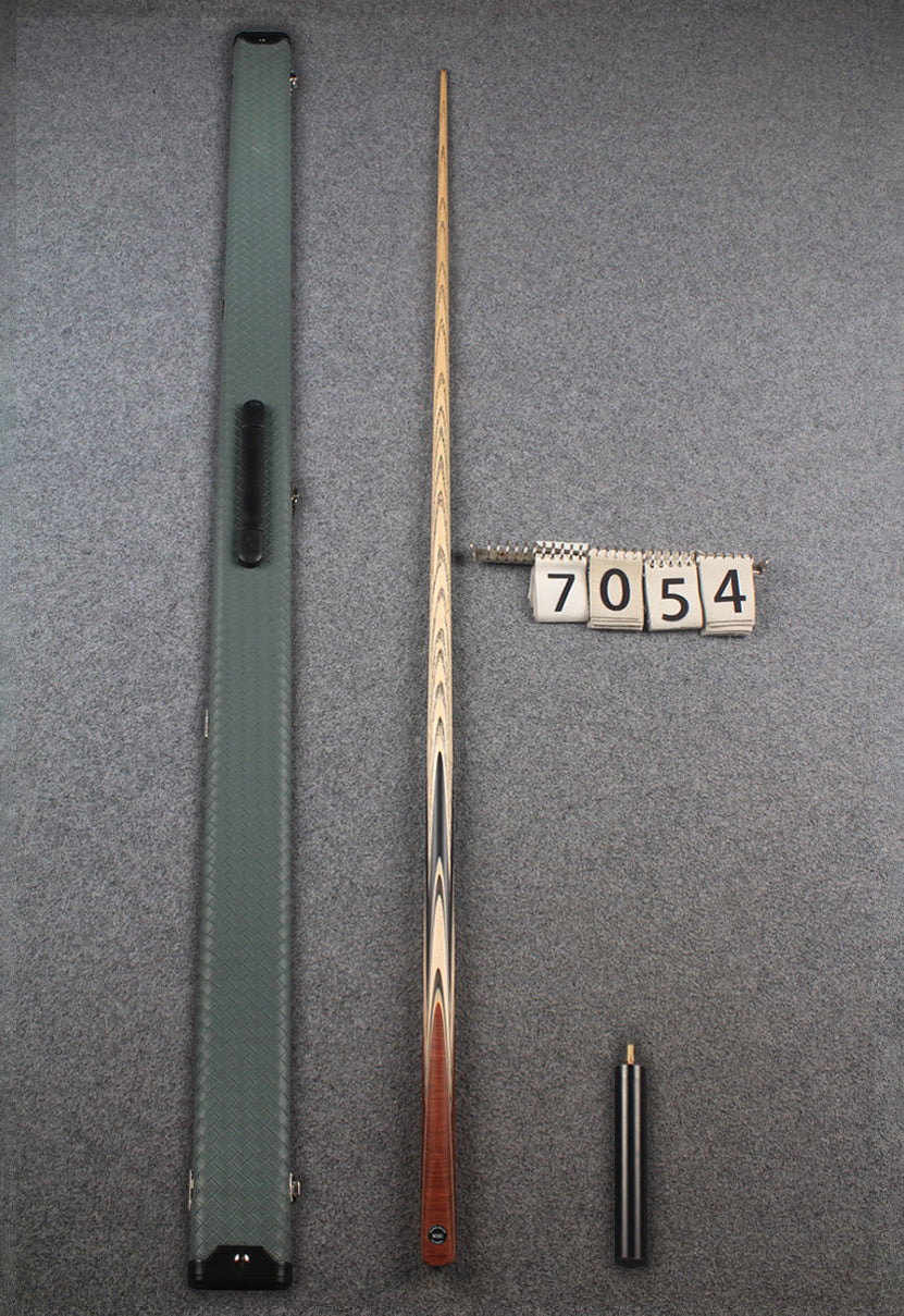 1 piece ash english pool cue # 7054