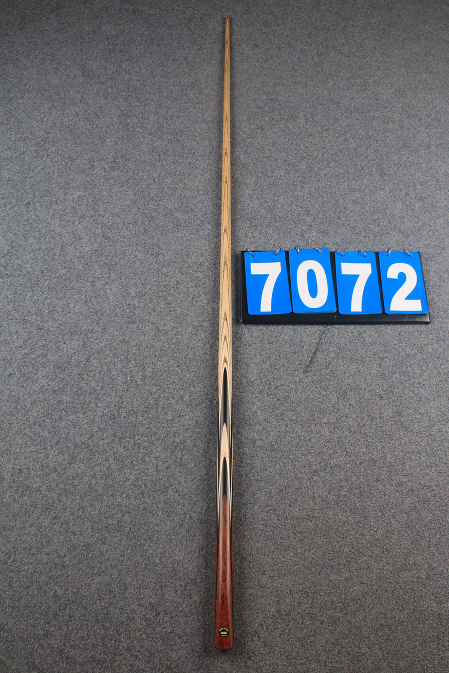 ★★★  1 piece ash snooker cue # 7072