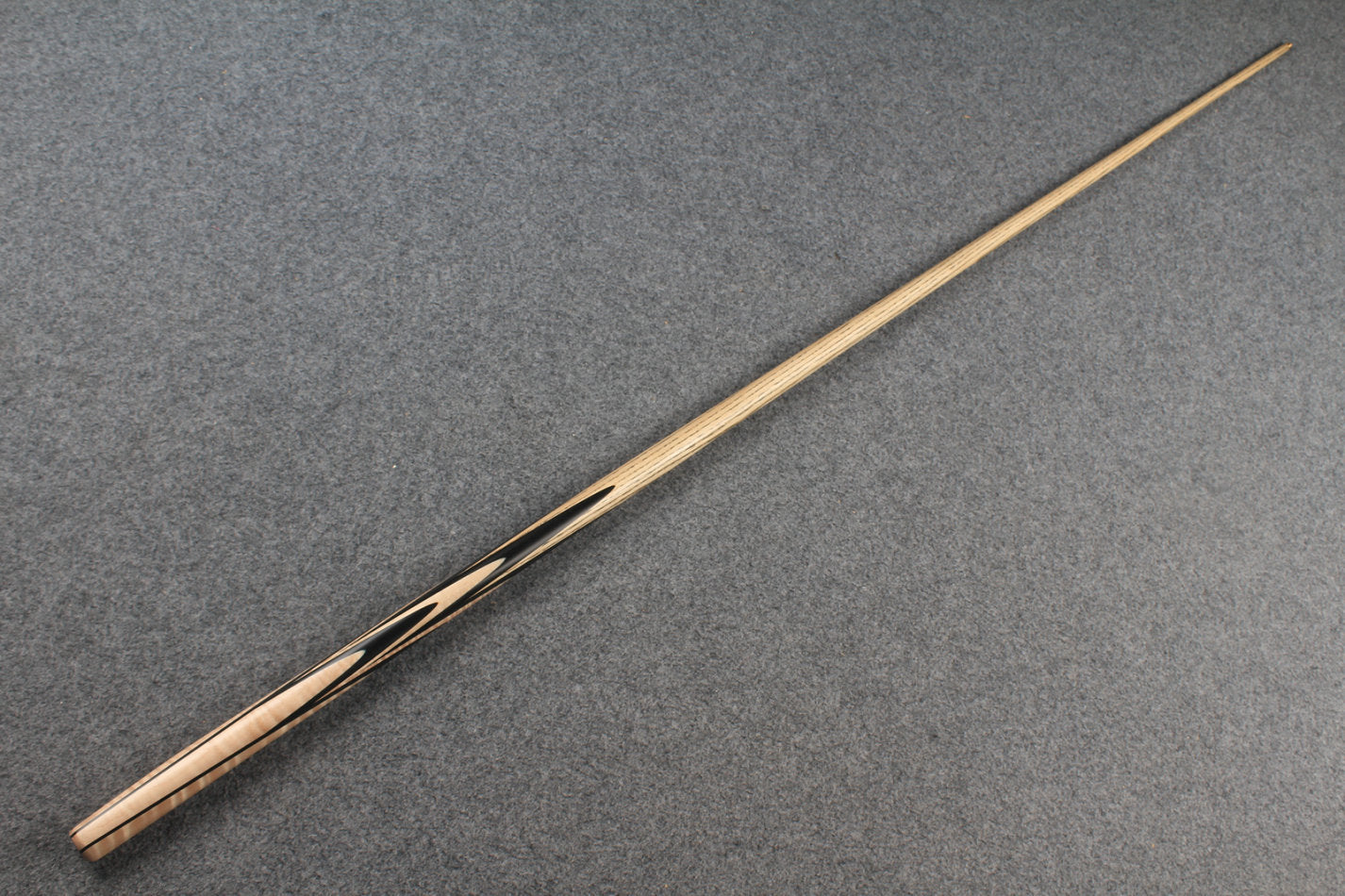 ★★★  1 piece ash english pool cue # 7086