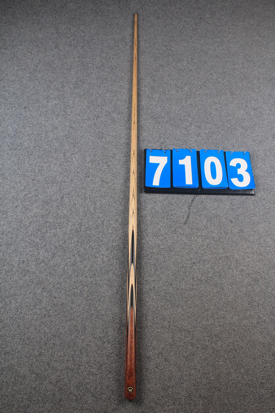 ★★★  1 piece ash snooker cue # 7103 WOODS CUES