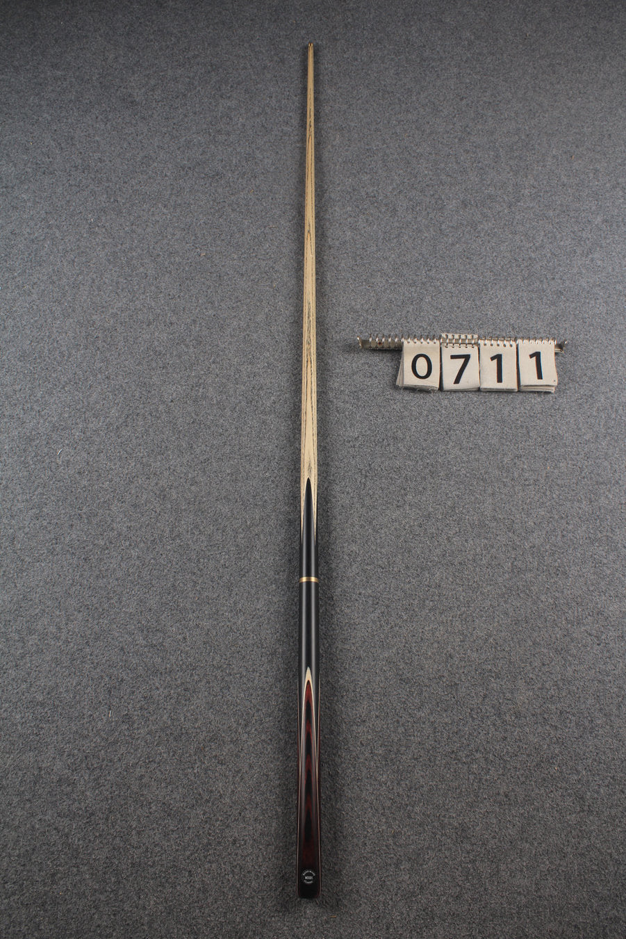 3/4 ash snooker cue #711