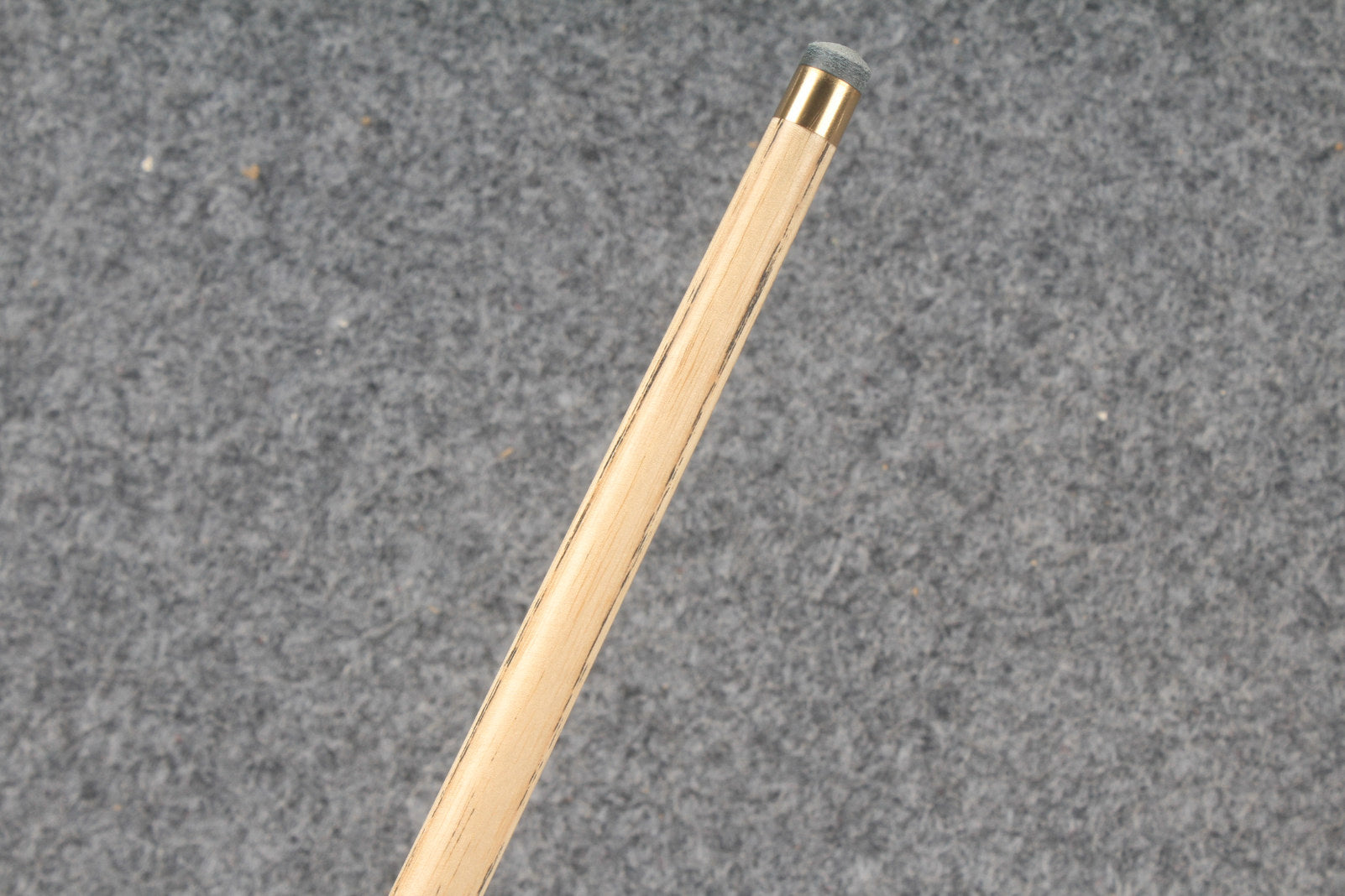 ★★★  1 piece ash 60'' snooker cue # 7131