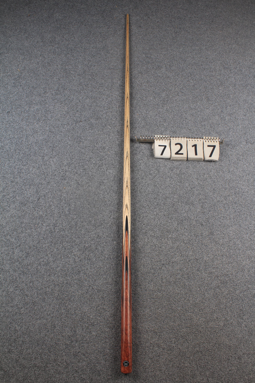 1 piece ash snooker cue # 7217 WOODS CUES