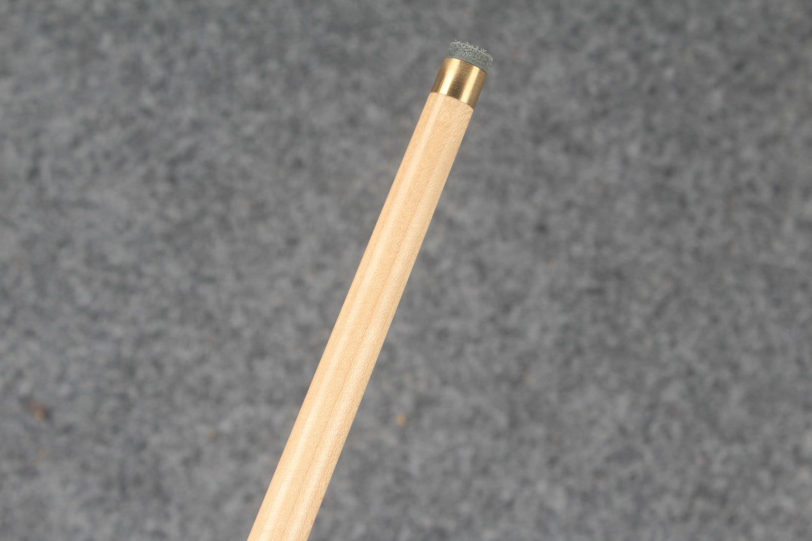 ★★★  1 piece maple snooker cue # 7222