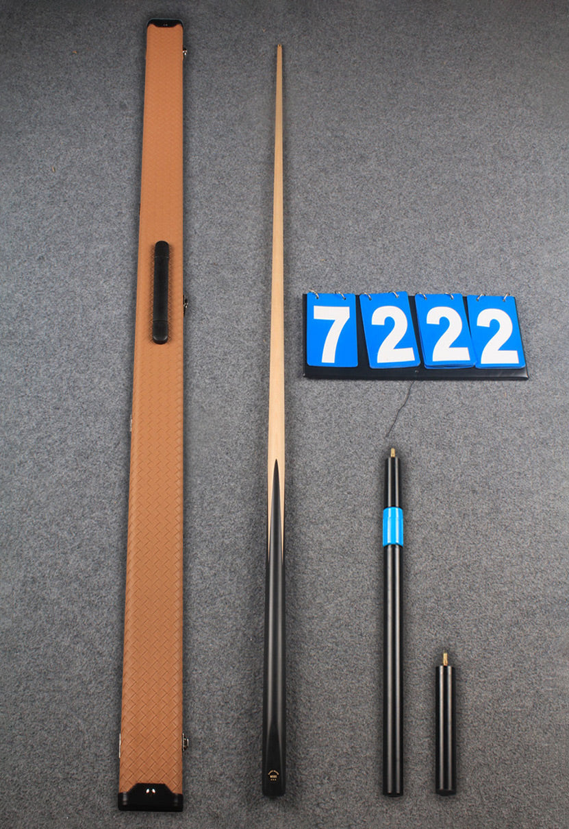 ★★★  1 piece maple snooker cue # 7222