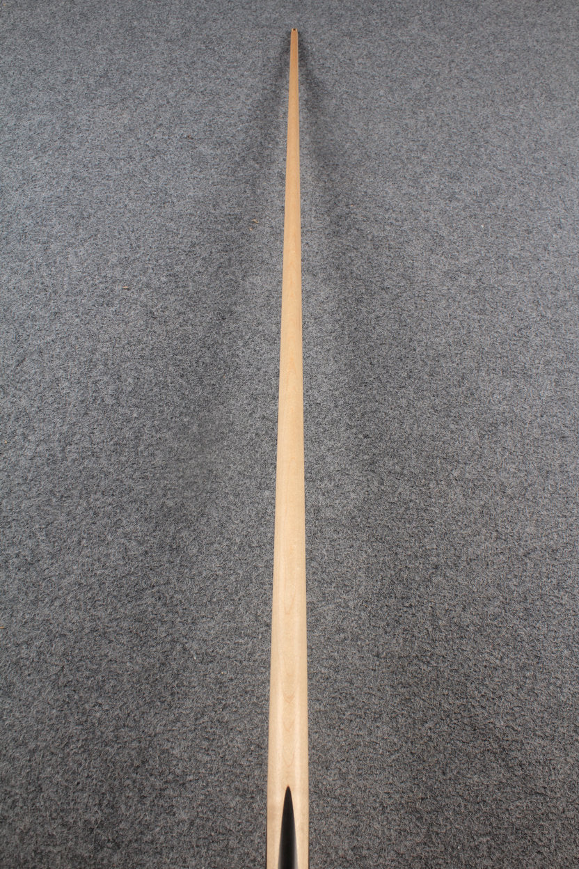 ★★★  1 piece maple snooker cue # 7227
