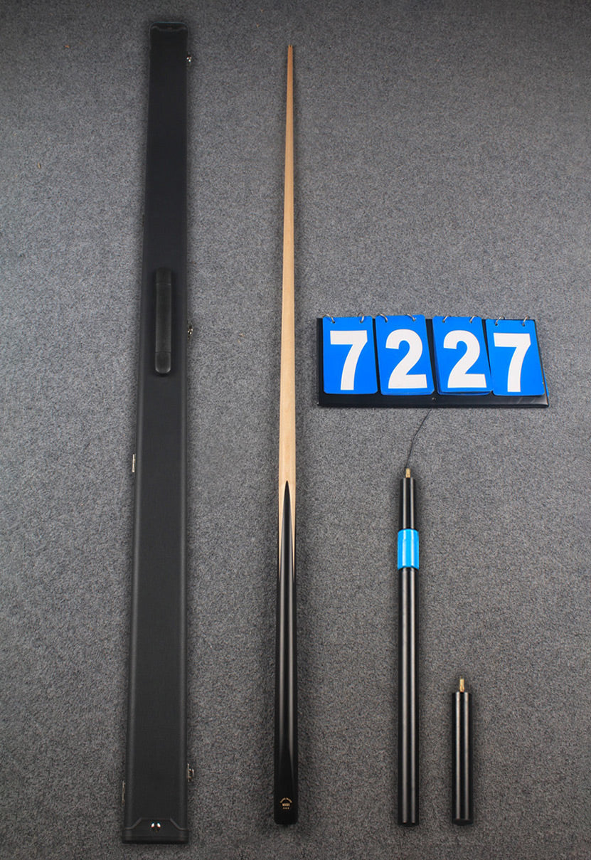 ★★★  1 piece maple snooker cue # 7227